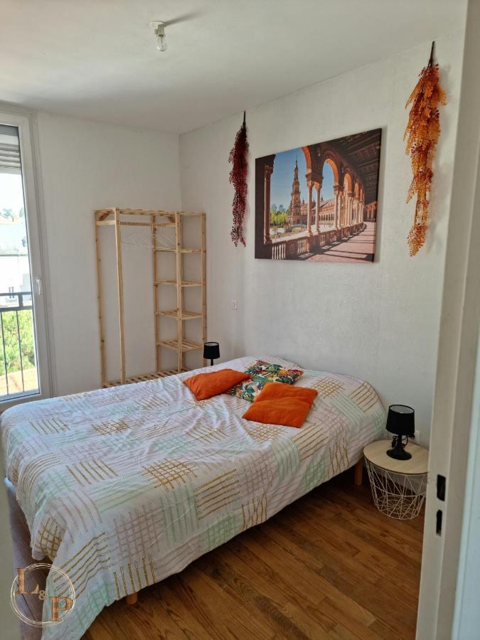 Le Belvedere Vue Pyrenees, Familiale, Centre Tarbes Apartment Luaran gambar
